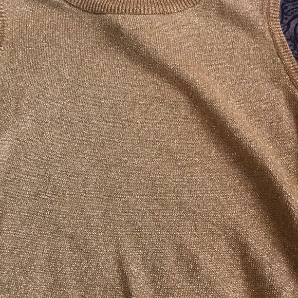 Sparkly vintage turtle neck tank - Picture 2 of 6